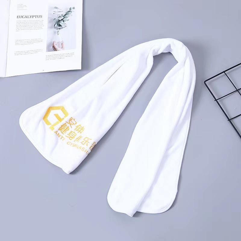 Veido valymo ir grožio rankšluostis — superfininės pluoštos, siuvimo kraštas, AB siūlai, 21 siūlų, 400 g