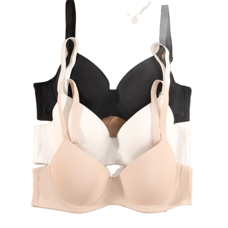 Sima varrás nélküli push-up melltartó merevítővel, 3/4 kosár, közepes alakú kosár, hátsó négy sor kampóval záródó