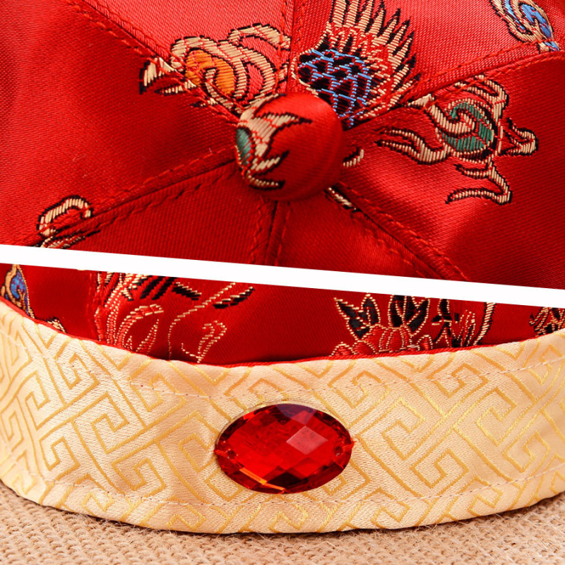 Crvena bebina kapa u Tang stilu, unisex, s vintage jacquard uzorkom, za dob 0–12 mjeseci
