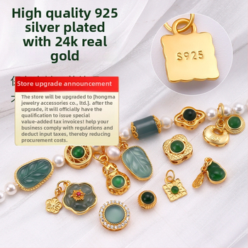 Hongma jáde medál, 925 ezüst aranyozott bevonattal, intarzázott kivitel, uniszex, levél alakú