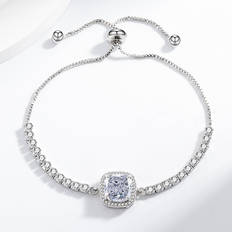 Käevõru — geomeetriline kuju, hõbedaga kaetud, elektroplaatimine, naistele, kerge luksus