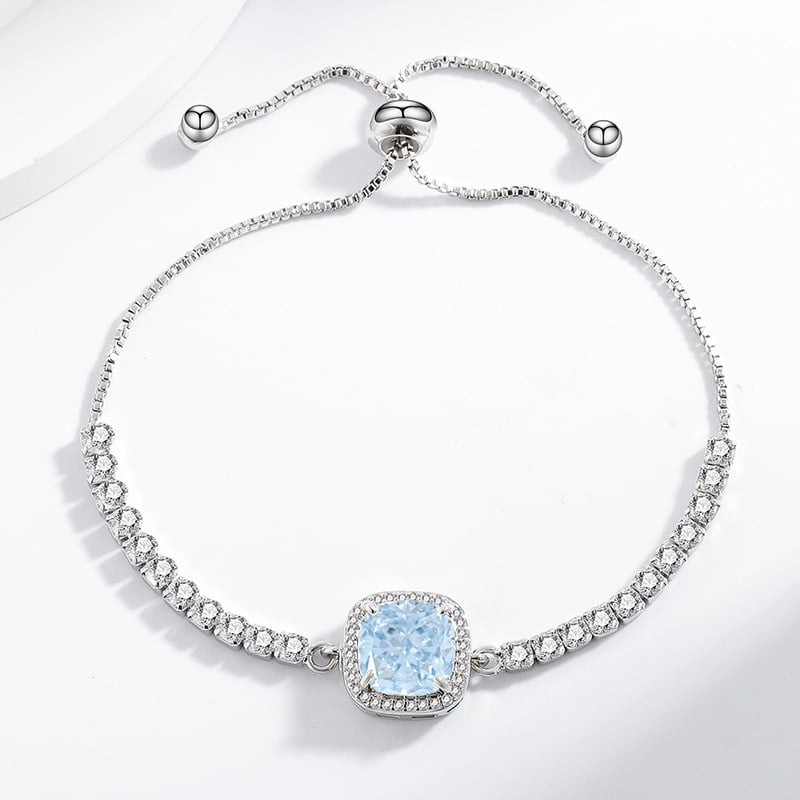 Käevõru — geomeetriline kuju, hõbedaga kaetud, elektroplaatimine, naistele, kerge luksus