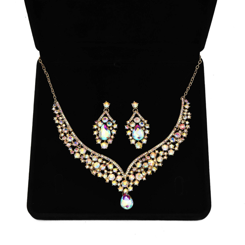 Set ogrlice i naušnica za nevjestu (Materijal: legura; Obrada: dijamantni završni sloj; Stil: kapljičast oblik; Lanac: krstasti lanac; Privjesak: rhinestone)