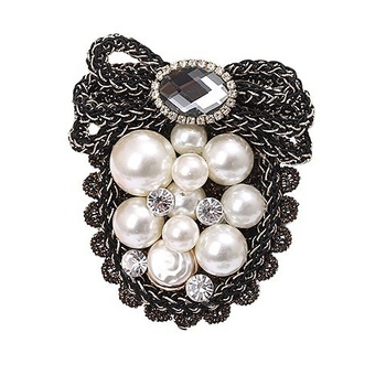 Broš u obliku mašne s leopardim uzorkom, biserno cvijeće i resica, legura, elektroplatiranje, HDJ009