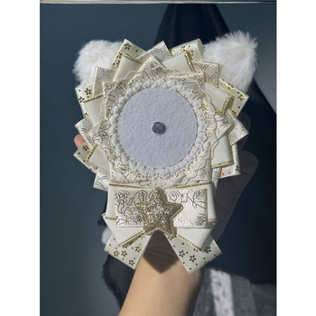 Viseći privjesak za značku s mačjim ušima (Umjetne perle; Crtani stil; Tisak; Memorijalno, Dekorativno, Dvostruka namjena)