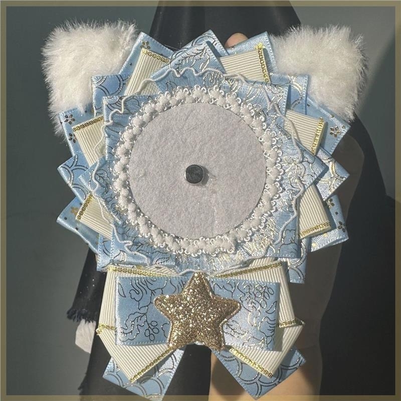 Viseći privjesak za značku s mačjim ušima (Umjetne perle; Crtani stil; Tisak; Memorijalno, Dekorativno, Dvostruka namjena)