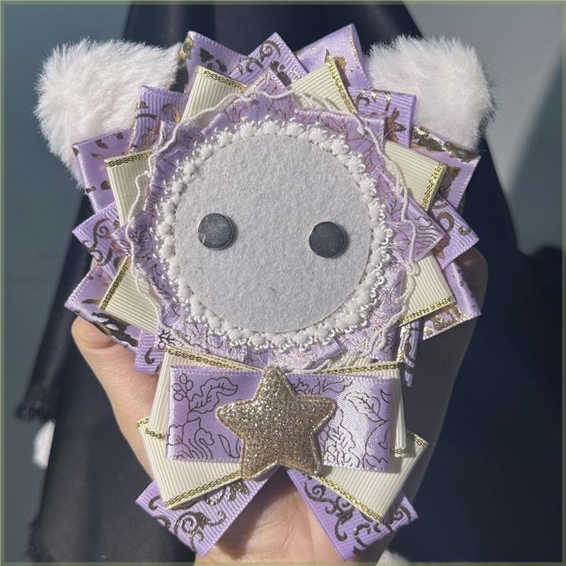 Viseći privjesak za značku s mačjim ušima (Umjetne perle; Crtani stil; Tisak; Memorijalno, Dekorativno, Dvostruka namjena)