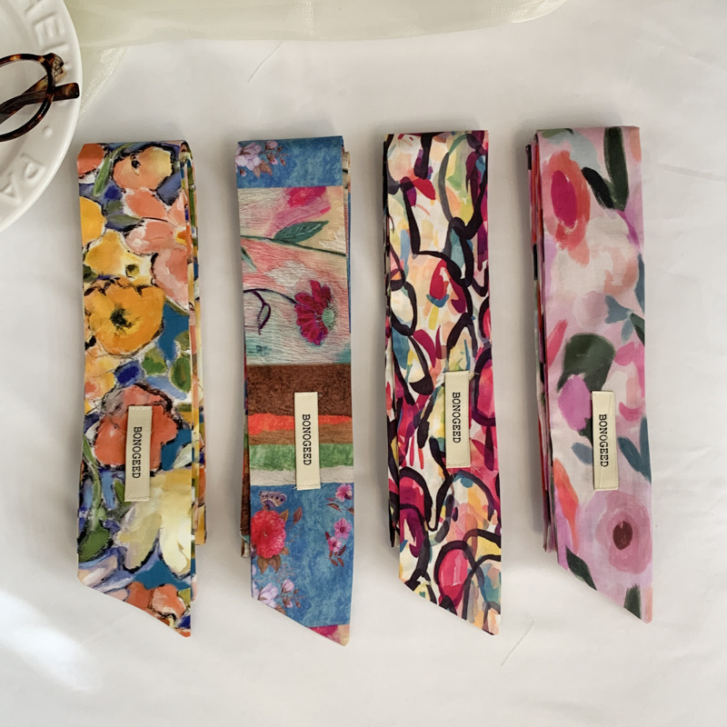 Hajpánt sállal, tavasz 2025, egyszerű szövés, poliészter, közepes hosszúságú, nyomtatás