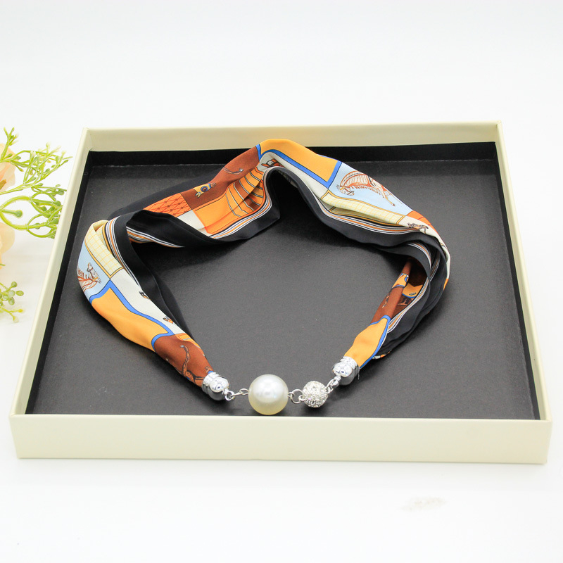 Mágneses kapcsos sál nyaklánc, szatén poliészter anyag, tavasz, minimalist és sokoldalú stílus