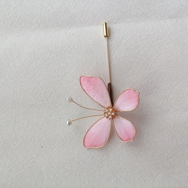 Juukseaksessuaar liblika motiiviga, siidilõng, retro stiil, 2025 kevad