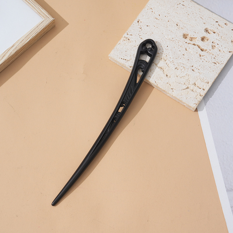 Juukseklammer sandalipuust – vintage stiil, geomeetriline disain, kohandatav