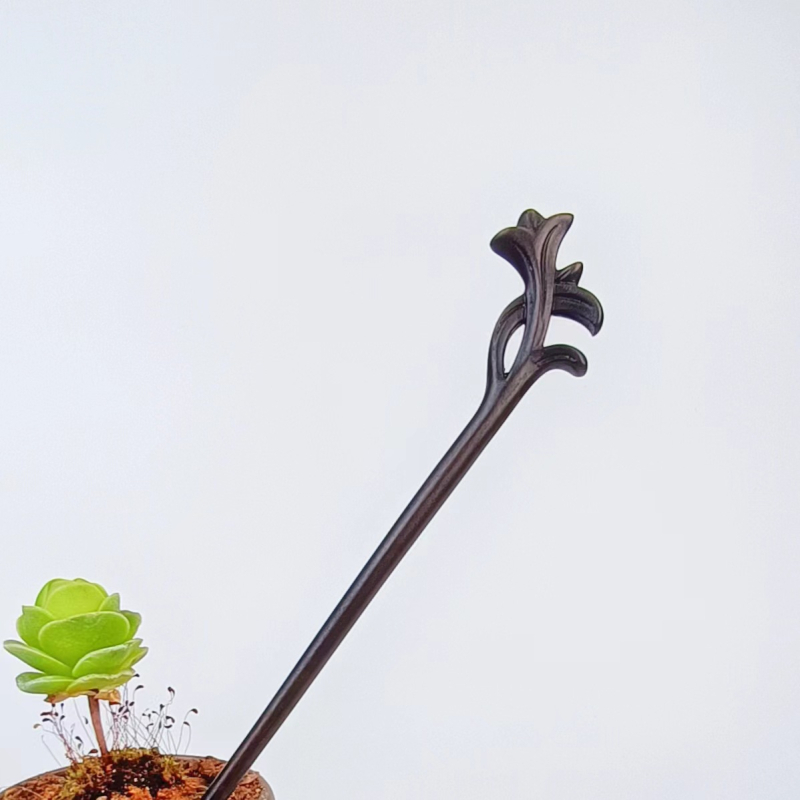 Juukseklammer sandalipuust – vintage stiil, geomeetriline disain, kohandatav