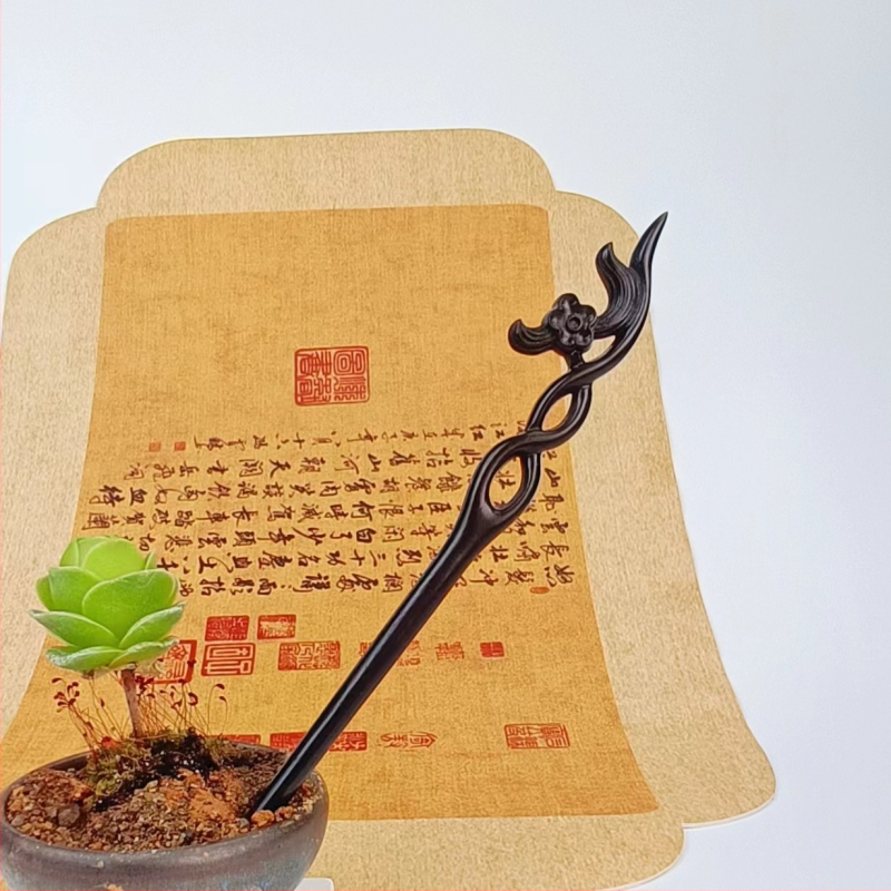 Juukseklammer sandalipuust – vintage stiil, geomeetriline disain, kohandatav