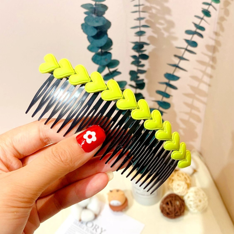 Laste juukseklips südame motiiviga, käsitöö, plastik/resiin, kohandatav.