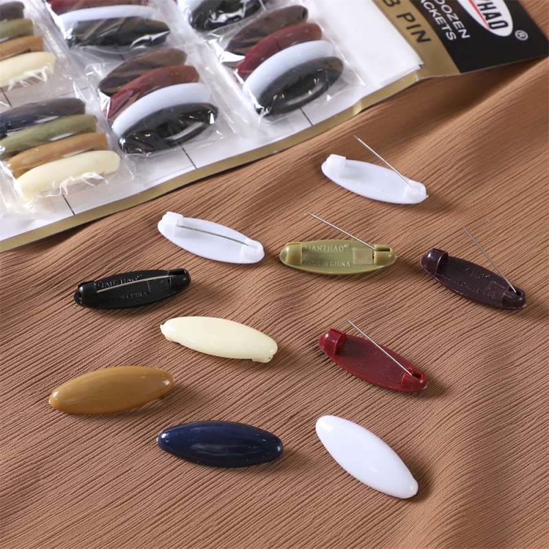 Plastična geometrijska ženska broš SP21 Ljeto 2022 Anti-izlaganje