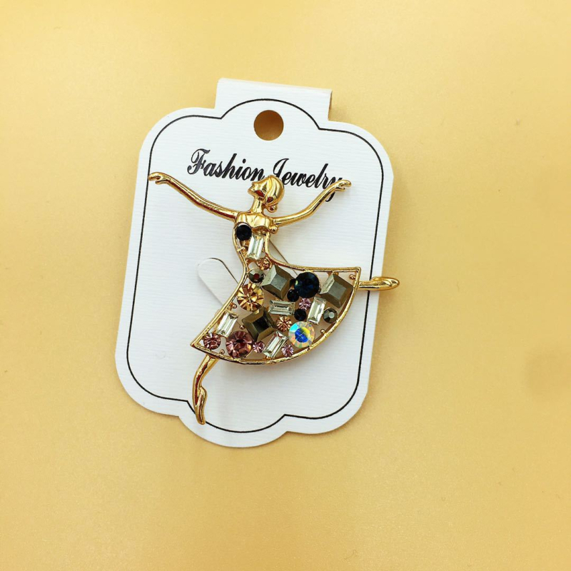 Broš s likom crtanog – slatka baletna djevojčica, legura, model 0401-4