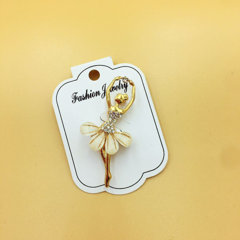 Broš s likom crtanog – slatka baletna djevojčica, legura, model 0401-4