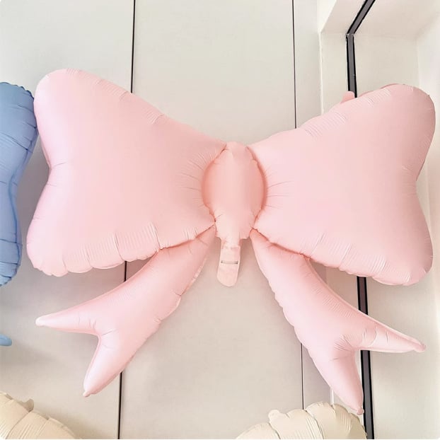 Dekoratiivsed õhupallirekviziidid loomakujuliste karikatüüpidega, alumiiniumfooliumist, trükitud logoga