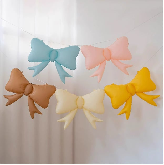 Dekoratiivsed õhupallirekviziidid loomakujuliste karikatüüpidega, alumiiniumfooliumist, trükitud logoga