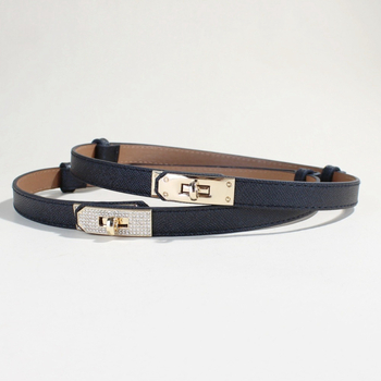 Sünteetilise naha vöö reguleeritava klamriga — õhuke, mitmekülgne sobib ülikonnale ja kleidile