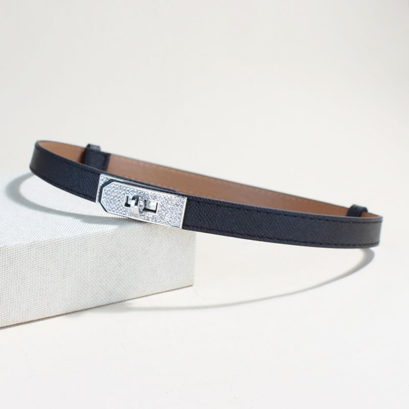 Sünteetilise naha vöö reguleeritava klamriga — õhuke, mitmekülgne sobib ülikonnale ja kleidile