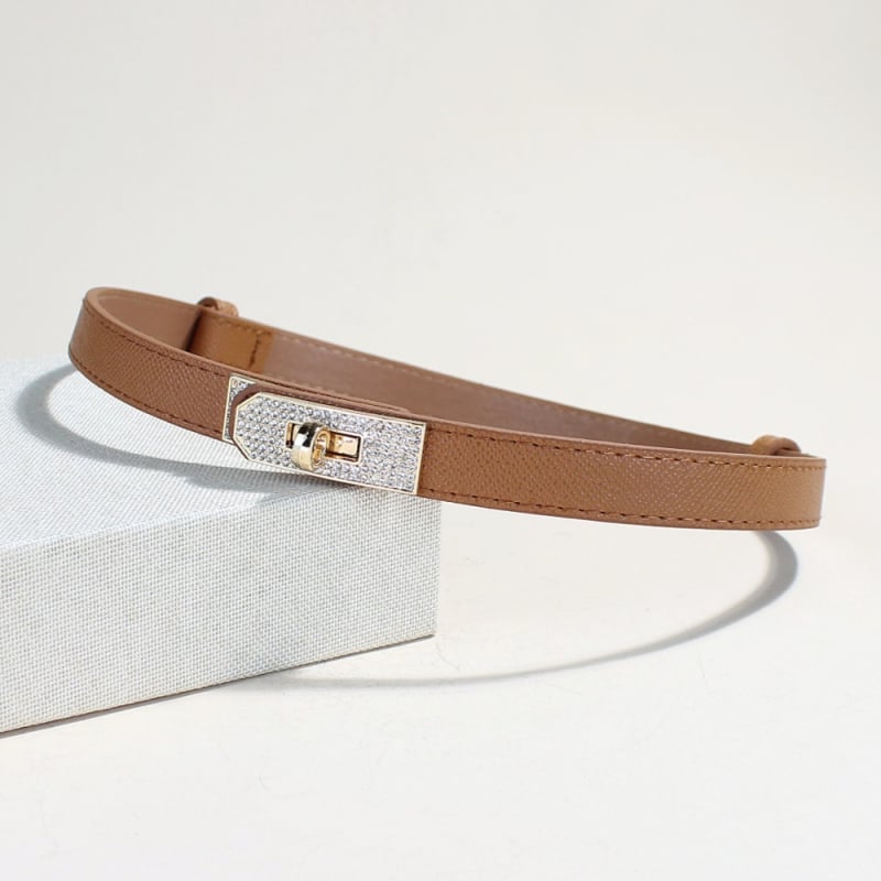 Sünteetilise naha vöö reguleeritava klamriga — õhuke, mitmekülgne sobib ülikonnale ja kleidile