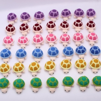 Rankų darbo mezginiai vėžliukas pakabukas raktams, medžiaga: medvilnė, prekinis ženklas Nafei Handmade, modelis: mažas gyvūnas, svoris apie 11 g