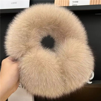 Rebane karusnahast kõrvakaitsmed naistele - monokroomne baasstiil, talvise soojus, 2025. aasta kevade väljaanne