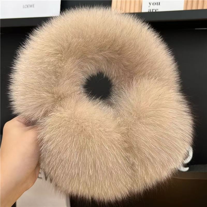 Rebane karusnahast kõrvakaitsmed naistele - monokroomne baasstiil, talvise soojus, 2025. aasta kevade väljaanne