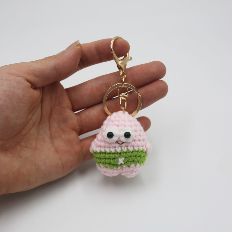 Megztas vilnos gyvūnėlių raktų pakabukas, animacinio stiliaus, kabantis dekoras (modeliai: lokys ir kiaulė, vasara 2024)