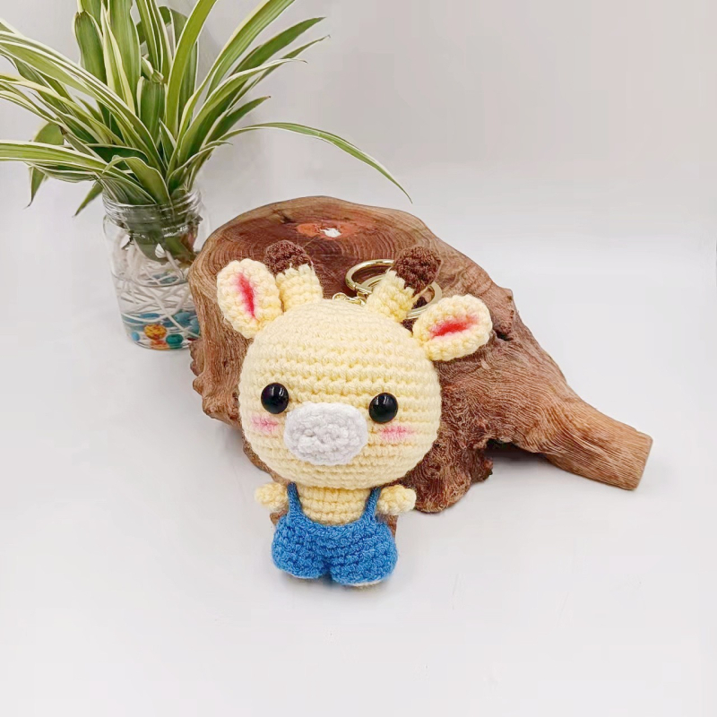 Мультяшен ключодържател от вълнена плетена кукла – животинче, пакет на едро