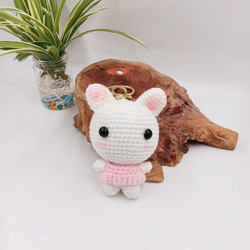 Мультяшен ключодържател от вълнена плетена кукла – животинче, пакет на едро
