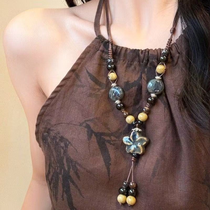 Colier geometric din ceramică, stil boem, tricotat manual