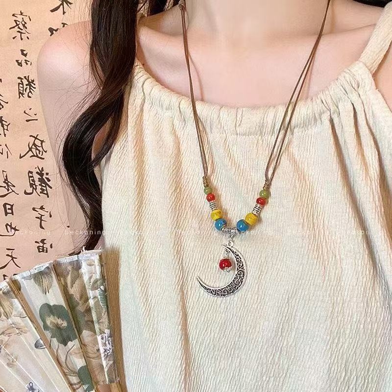 Colier geometric din ceramică, stil boem, tricotat manual