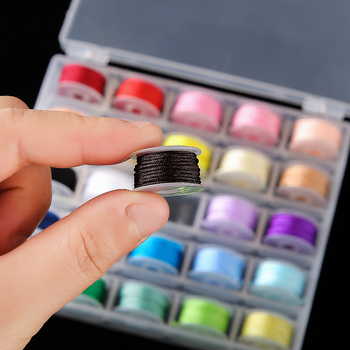 Dreamland DIY papuošalų rinkinys: nailoniniai siūlai pynimui apyrankėms ir karoliams; sidabro grynumas 925/800; metalo kokybė 9552.