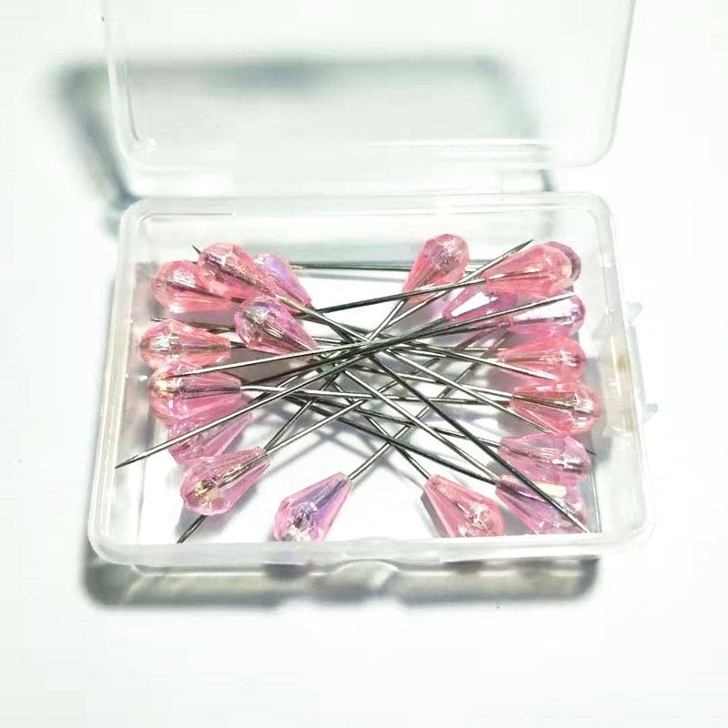 Šivački pinovi: obojeni, s perlama, za pozicioniranje, otporni na hrđu, perl pinovi (Brand: Unique; Izdavanje: Ljeto 2021; Obrada: Drugo)