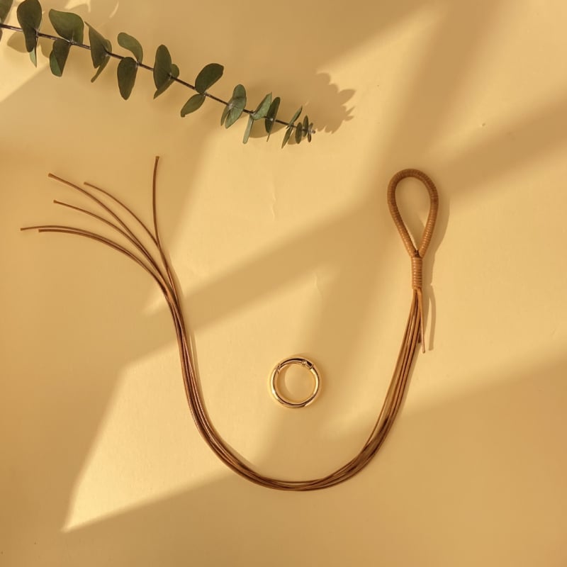 Aštuonių siūlų odinis virvės siūlas – rankų mezgimo pusgaminių siūlų rinkinys su pritaikymo galimybe (Pavasaris 2025)