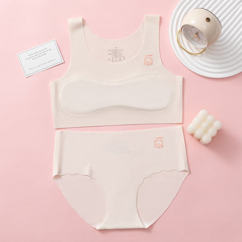 Детски комплект бельо за лято – безшевна жилетка и долнище за момичета 12–15 г., Ice Silk плат, основна тъкан Nylon, подплата вискоза, фиксирани двойни презрамки, удобен