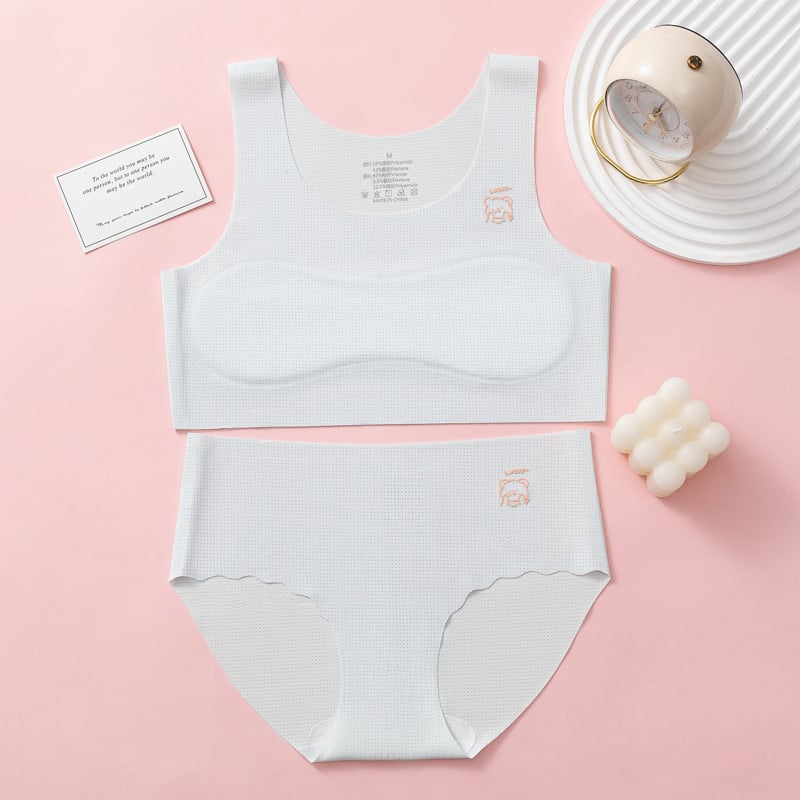 Детски комплект бельо за лято – безшевна жилетка и долнище за момичета 12–15 г., Ice Silk плат, основна тъкан Nylon, подплата вискоза, фиксирани двойни презрамки, удобен