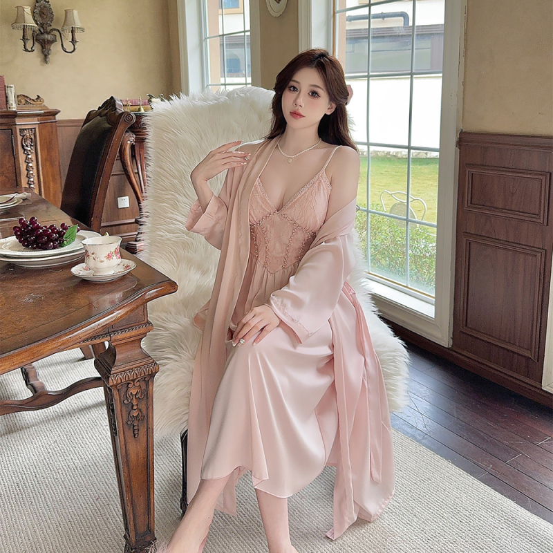 Set za domaću odjeću od ice silk s V-izrezom i dugim rukavima, 90–95% poliester, umjerena težina 161–180 g/m2