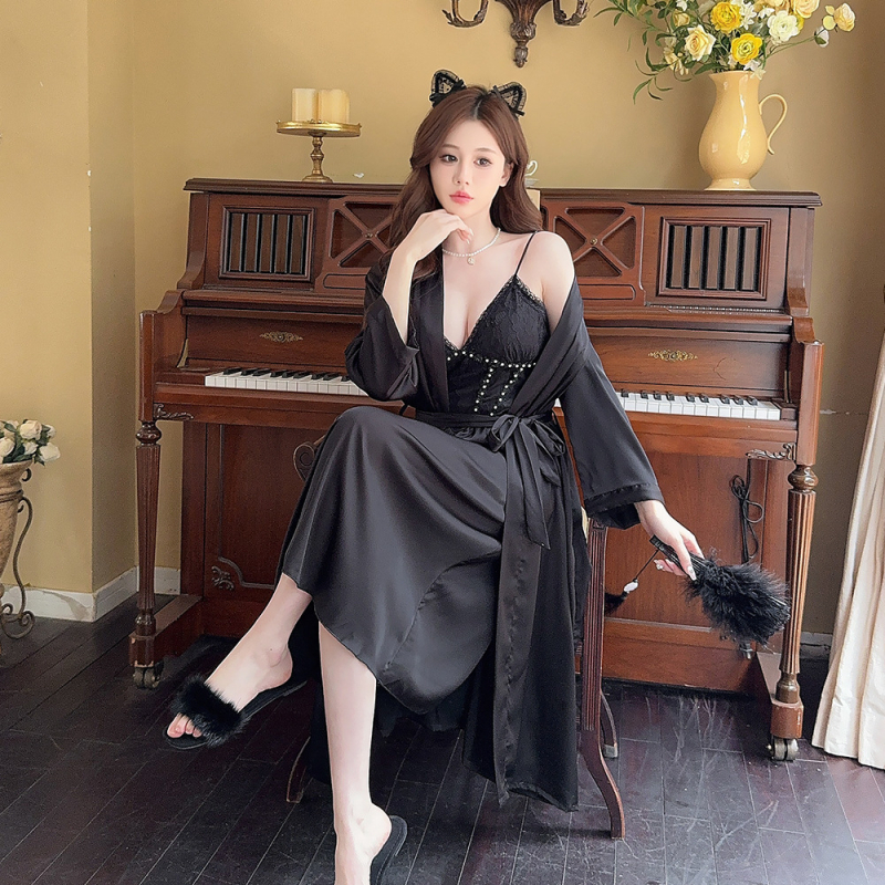 Set za domaću odjeću od ice silk s V-izrezom i dugim rukavima, 90–95% poliester, umjerena težina 161–180 g/m2