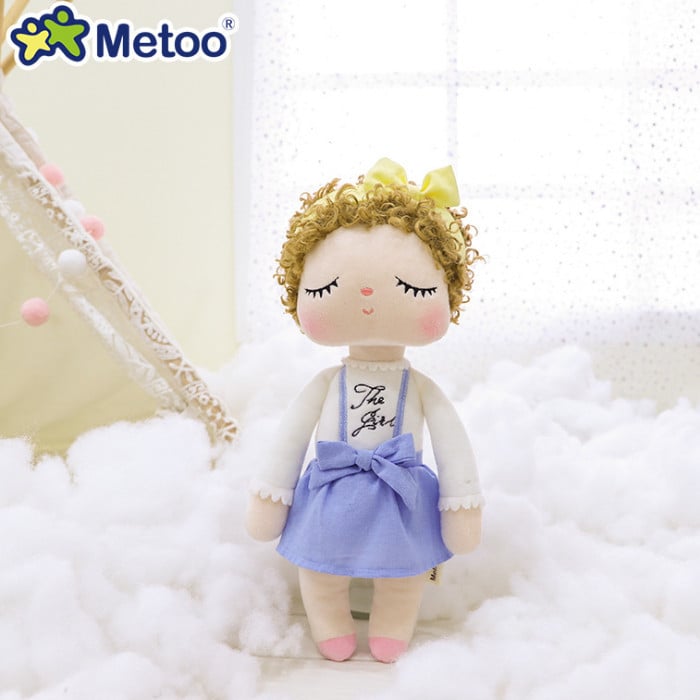 Плюшена кукла с образ на анимационен ангел, пълнена с PP памук, плюш от кадифе, подходяща за деца на възраст 7–14 години.