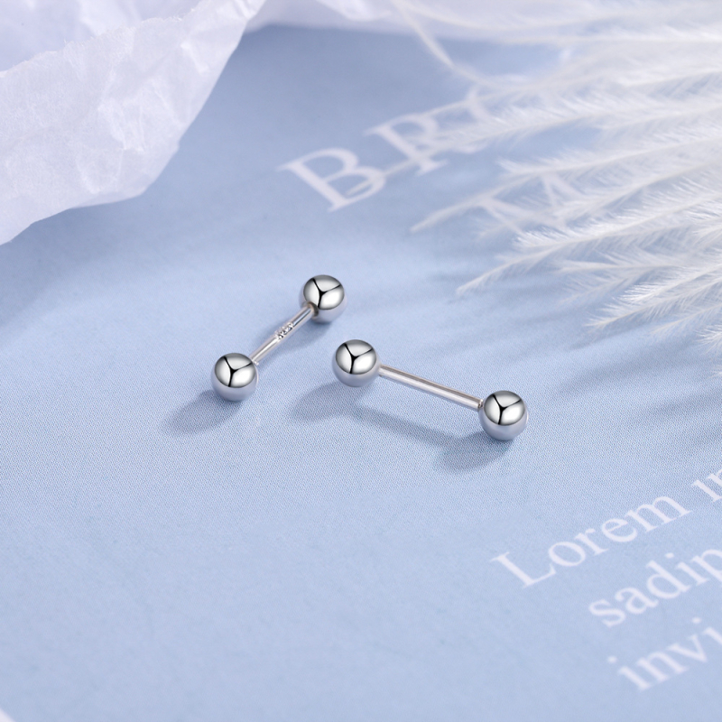 Réz fülbevalók Seiko felülettel, geometriai dizájn és szív alakú cirkón kövek