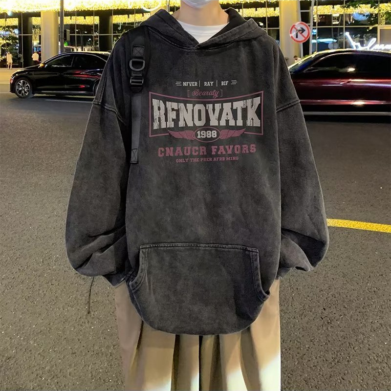 Muški hoodie s kapuljom, 96% pamuk, labav kroj, teško opran i izlizani završetak, jesen.