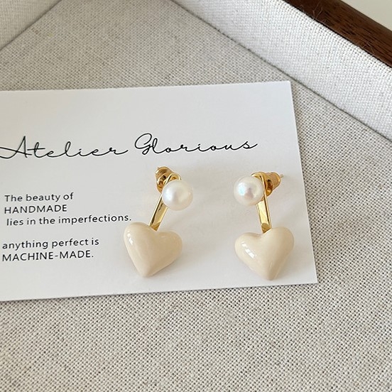 Naušnice od bakra, završni premaz uljem, geometrijski stil, inspirirano japanskim i korejskim dizajnom, izlazak jeseni 2023