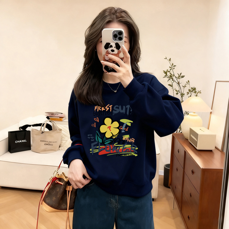 Női kapucnis pulóver kerek nyakkal, hosszú ujjú, szöveges nyomtatás, őszi 2025, európai elegáns ingázó stílus