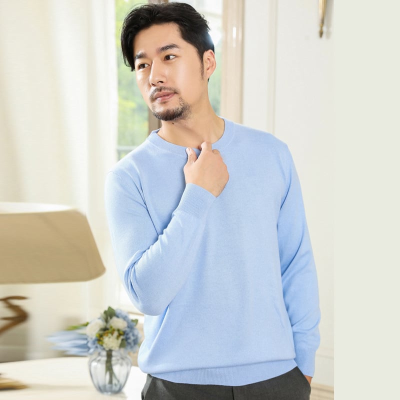 Muški pleteni pulover, okrugli izrez, dugi rukavi, slobodan kroj, 70% poliesterska smjesa