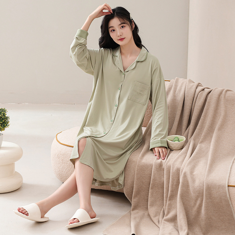 Ženska trudnica pamučna noćna haljina s jastučićem za grudi, dugi rukavi, srednja duljina, proljeće–jesen, prozračna i pogodna i za nošenje vani (90–95% pamuk, 181–200 g/m², dugi rukavi, srednja duljina)