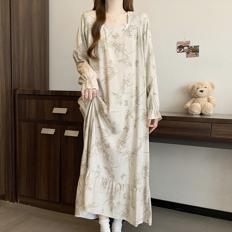 Noćna haljina s dugim rukavima od pamuk-svilk, izuzetno tanak viskozni materijal, U izrez, opuštena ravna silueta, kućna odjeća za spavanje