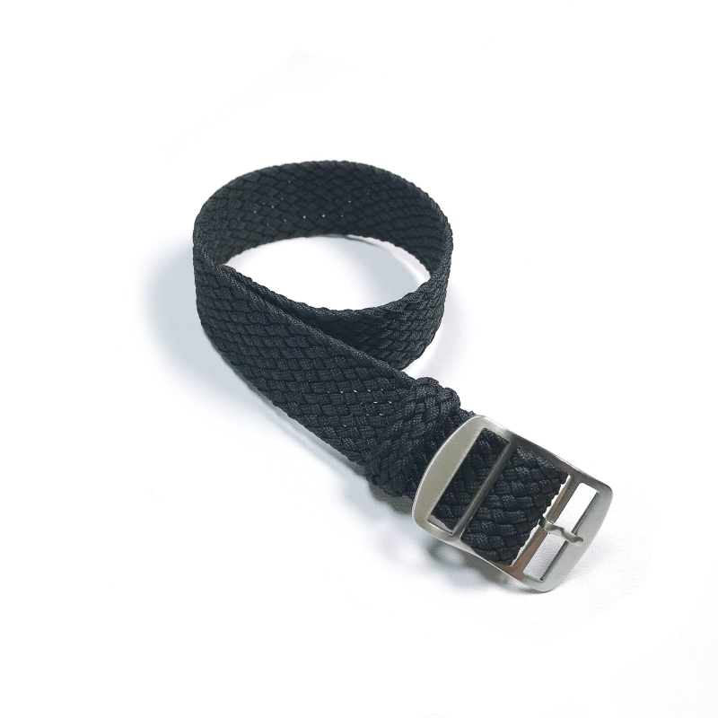 Nijon narukvica za sat s twist pletenicom, srebrno matovim kopčom od nehrđajućeg čelika; marka Instantaneous jump strap.